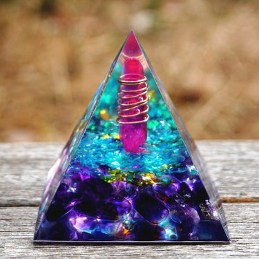 #22-Handmade Blue Quartz & Aura Quartz Point ' COMMUNICATION' ORGONITE Pyramid